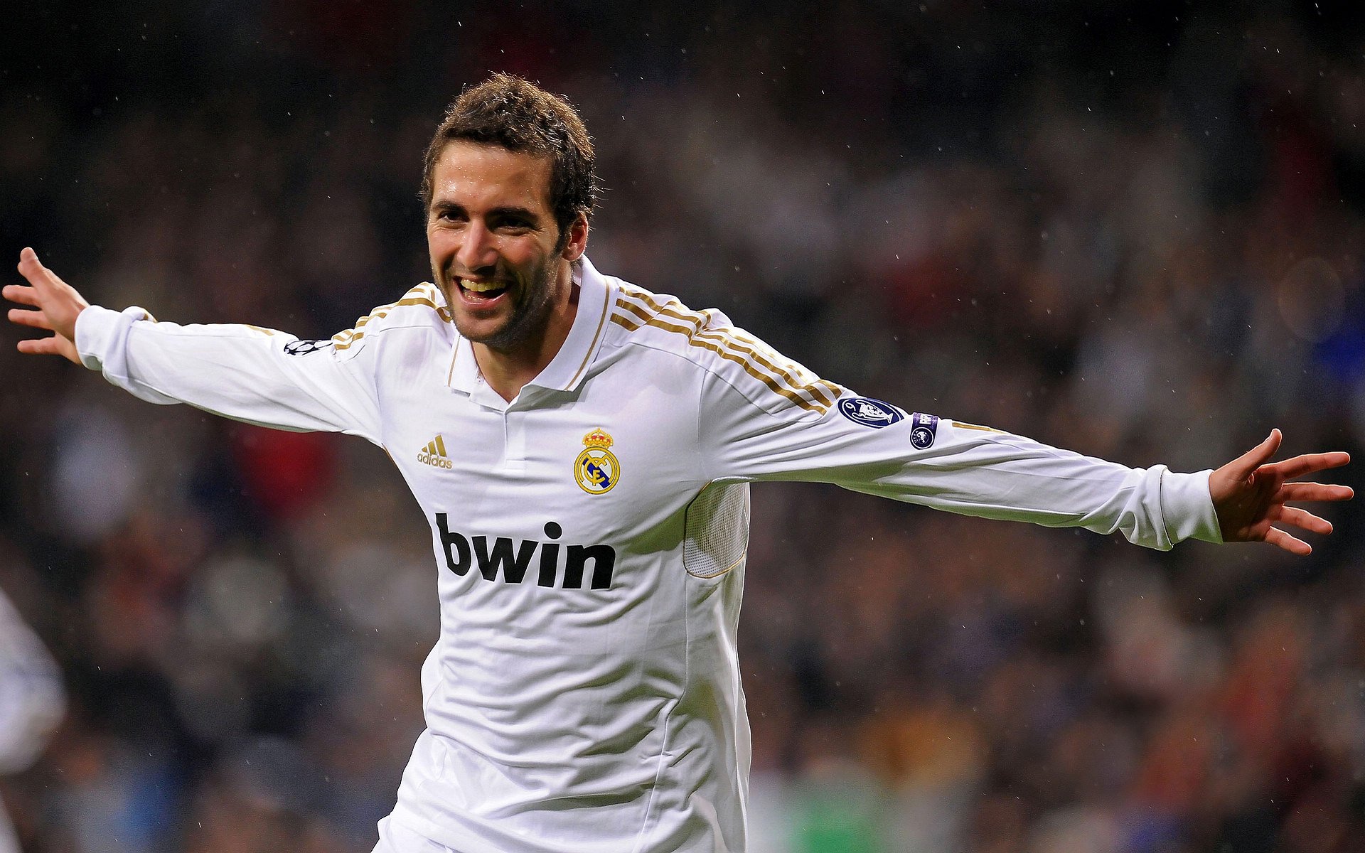 国际比赛日带来的商业机会被城市举办方把握，国际比赛的意义