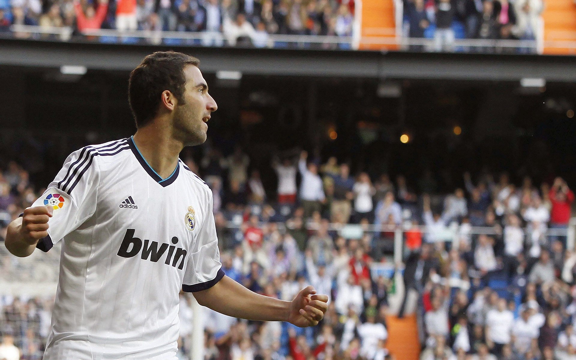 世界杯小组赛：日本连扳两球击倒德国 世界媒体惊呼“亚洲奇迹”